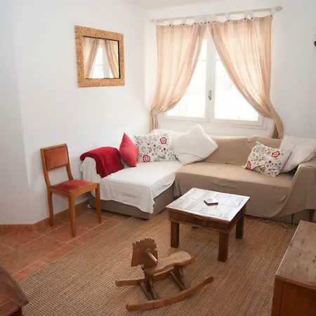 Mimosa Villa *